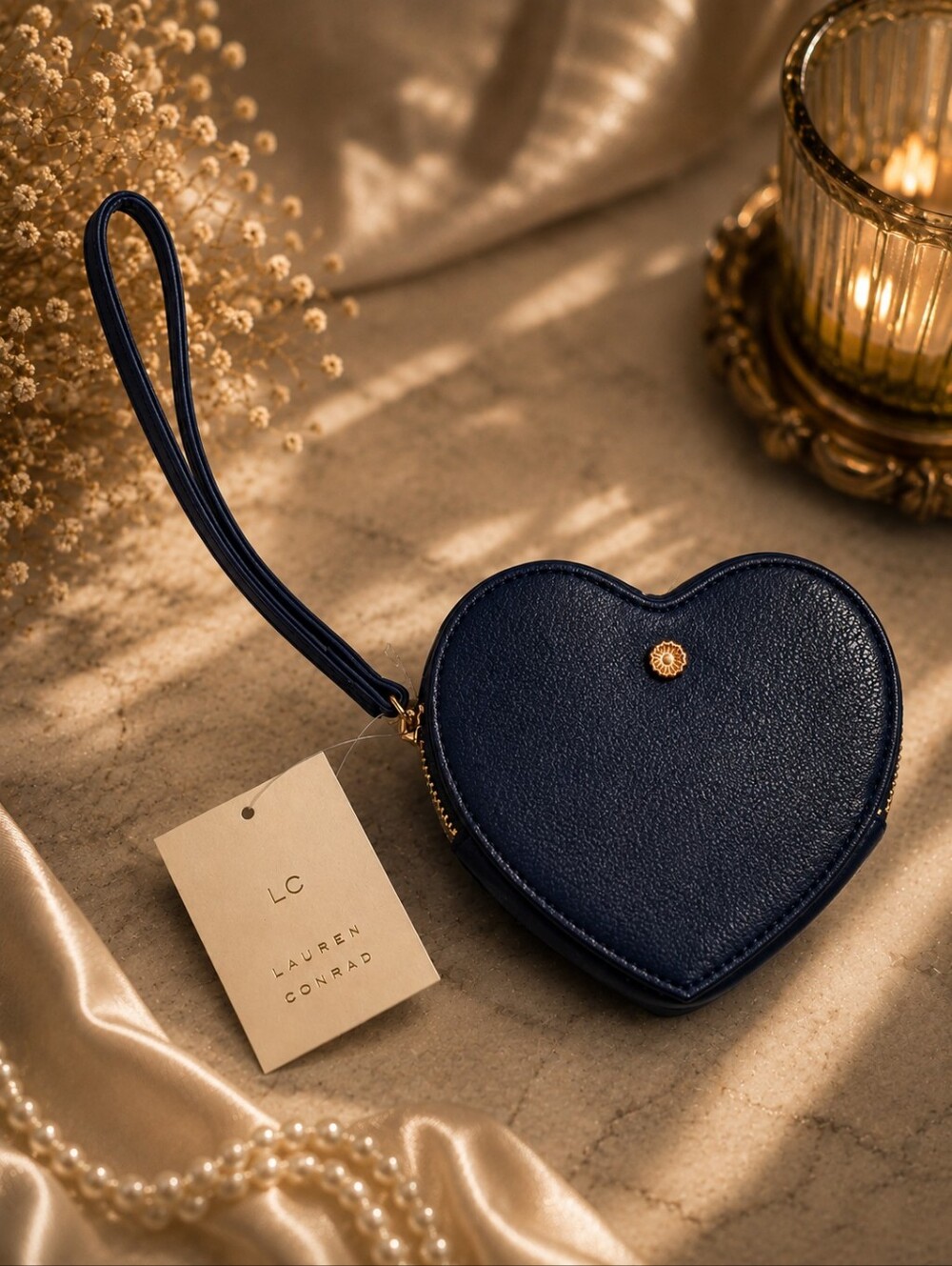 NWT LC Lauren Conrad Navy Heart Wristlet Coin Purse Pebbled Faux Leather Pouch